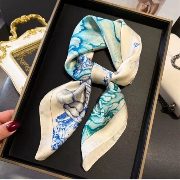 Satin Scarf Women neckerchief Shawl Floral Scene 21"x21" peony-style blooms - Picture 1 of 13